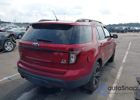 2015 Ford Explorer Sport z USA, uszkodzony, nr VIN 1FM5K8GT3FGC56014